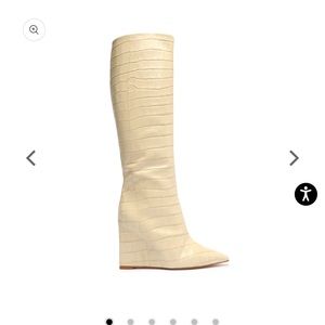 Schutz Asya Up Crocodile-Embossed Leather Boot - NEW